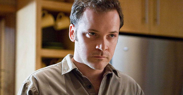 ORPHAN - Peter Sarsgaard